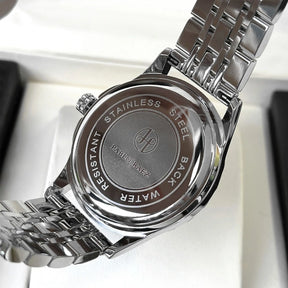 PABLO RAEZ ESSENTIAL